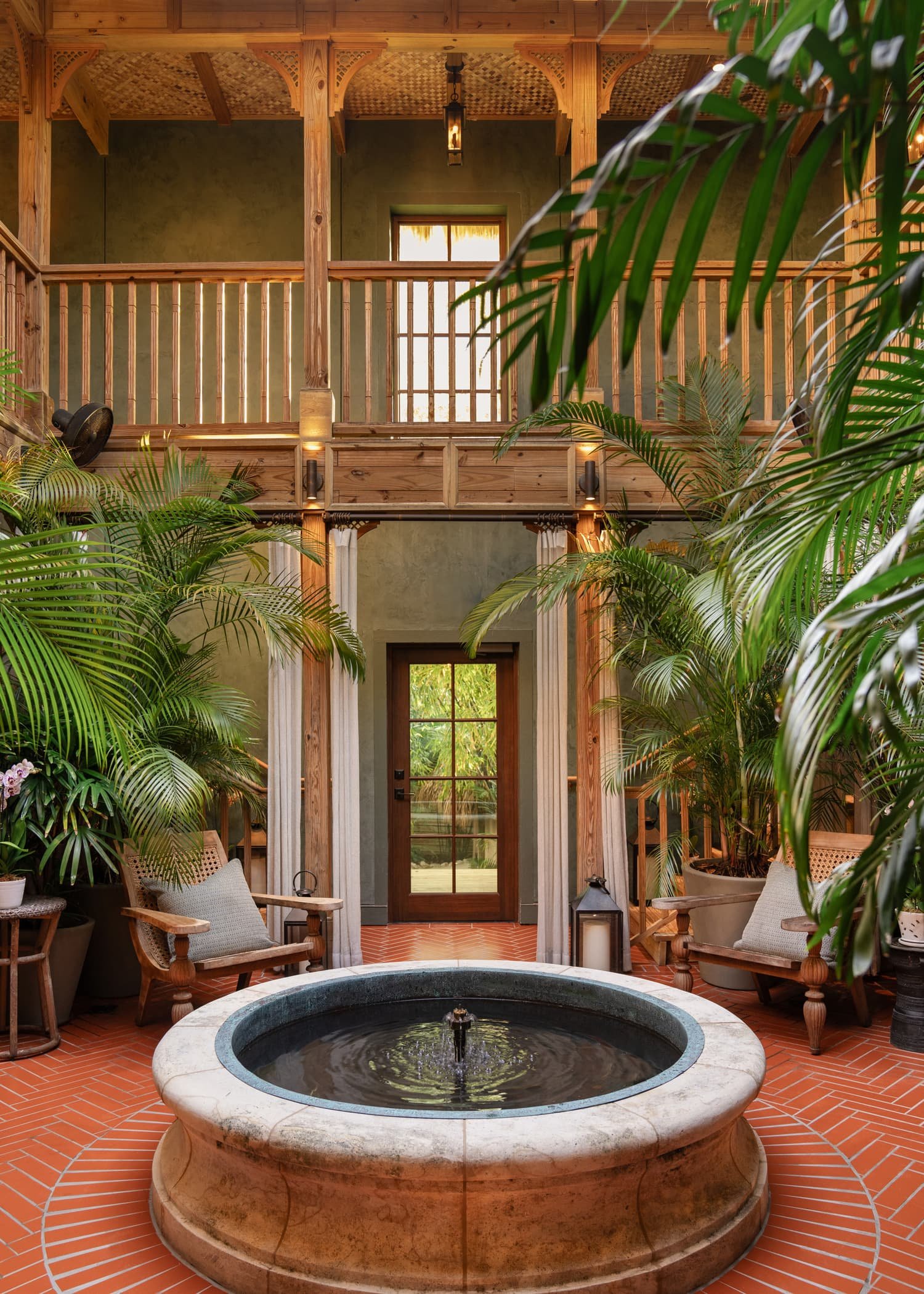 Noble House, case-study imagery